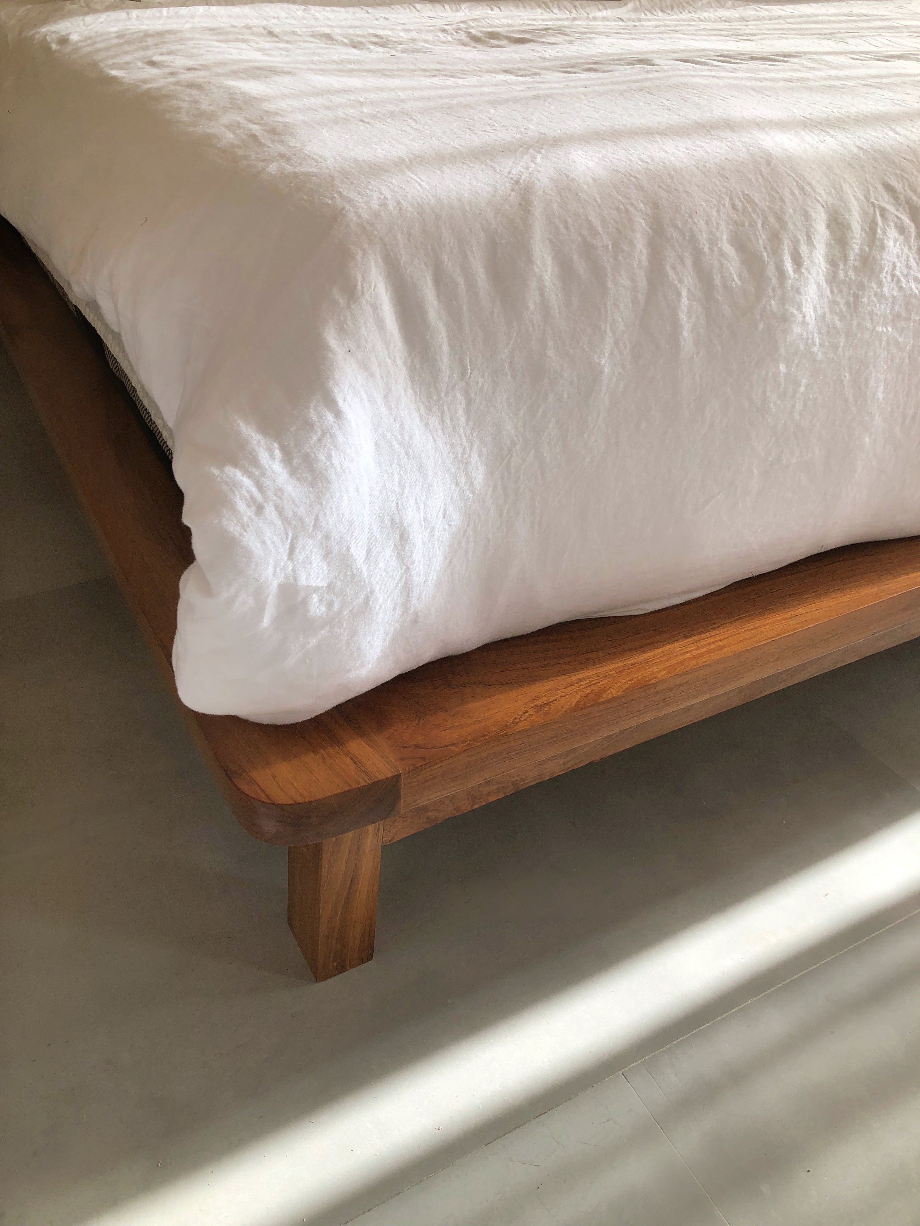 BASE DE CAMA MAGNOLIA / MAGNOLIA BED FRAME