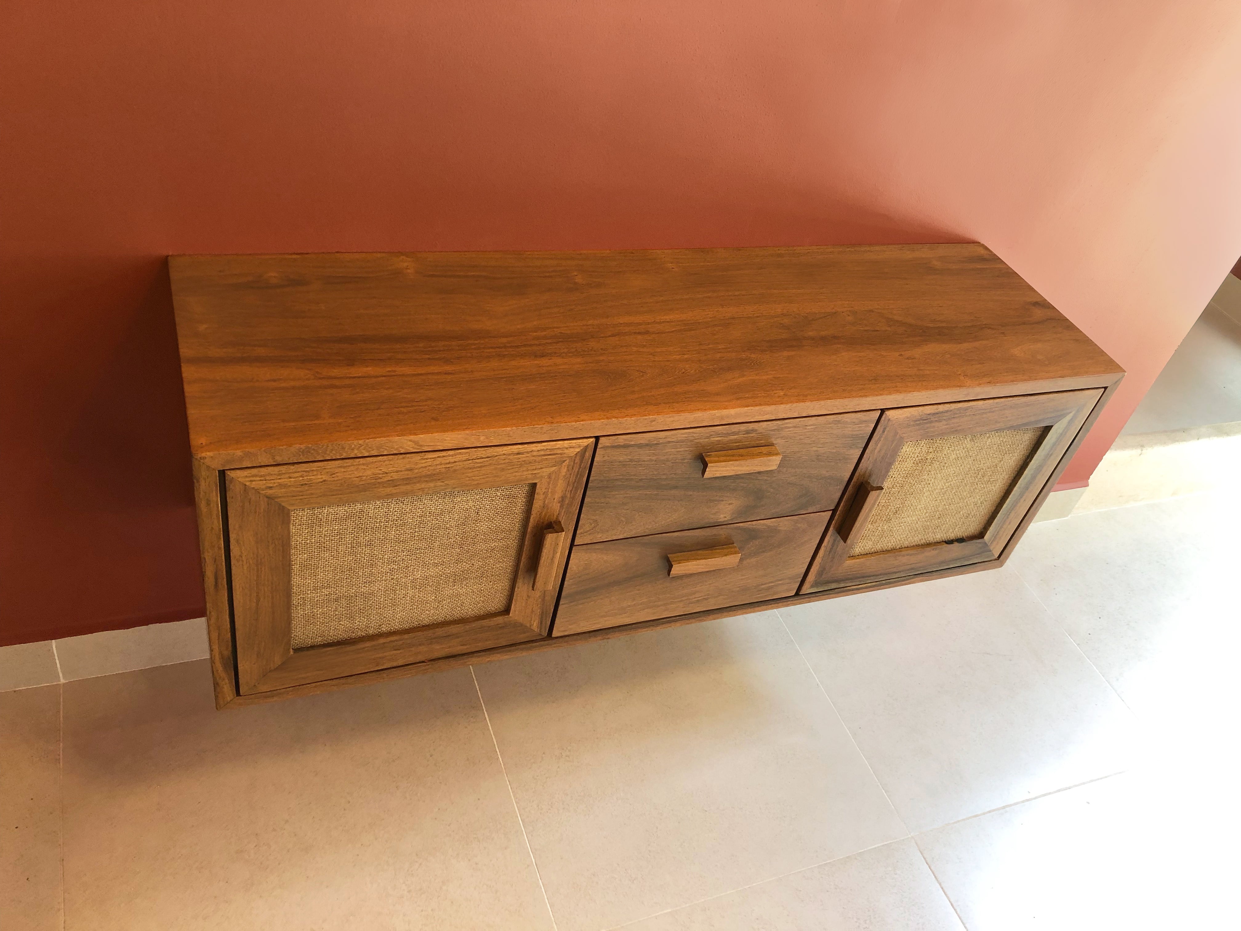 CREDENZA FUNCIONAL · FUNCTIONAL